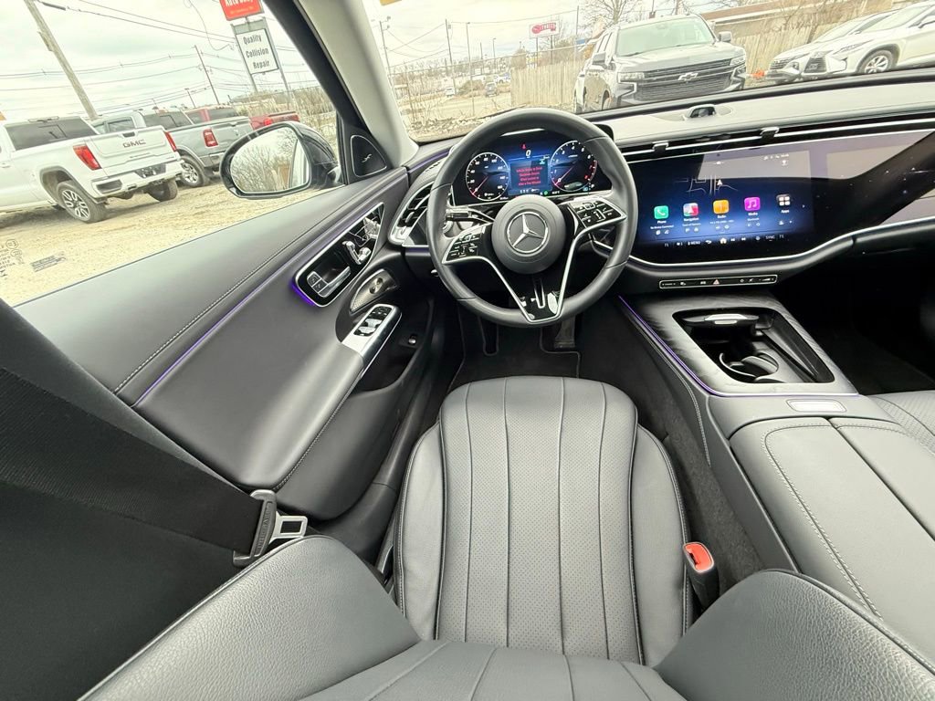 Used 2025 Mercedes-Benz E 450 4MATIC Sedan image 22