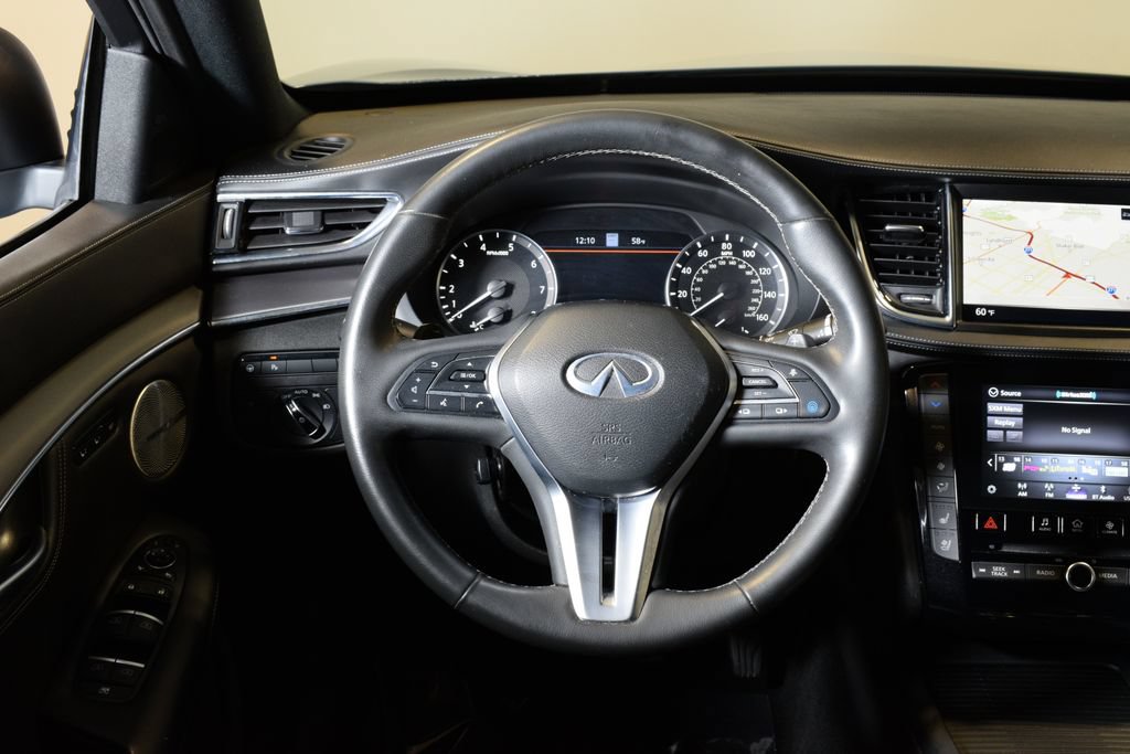 Certified 2023 INFINITI QX55 Essential AWD/4WD image 12