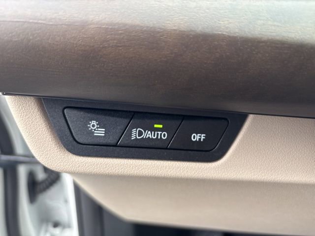 New 2025 BMW X1 xDrive28i w/ Technology Package image 12