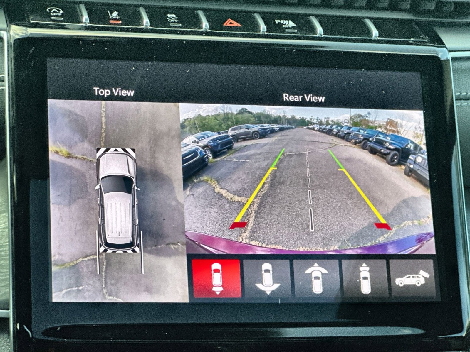 New 2025 Jeep Grand Cherokee Limited w/ Luxury Tech Group II image 19