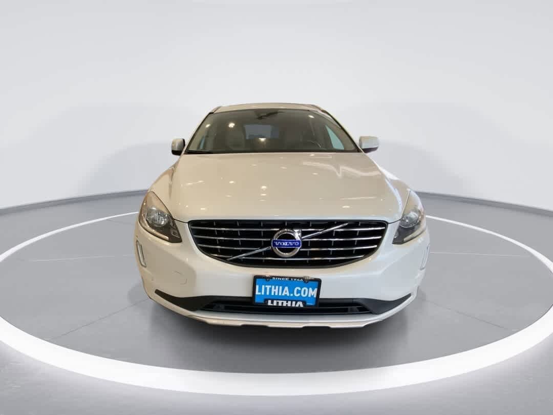 Used 2015 Volvo XC60 T6 AWD/4WD image 3