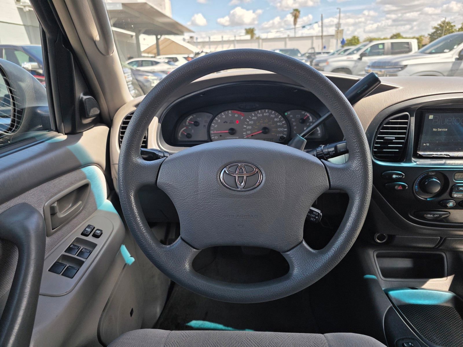 Used 2004 Toyota Sequoia SR5 RWD image 21