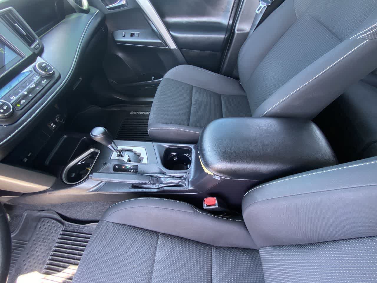 Certified 2018 Toyota RAV4 XLE AWD/4WD image 20