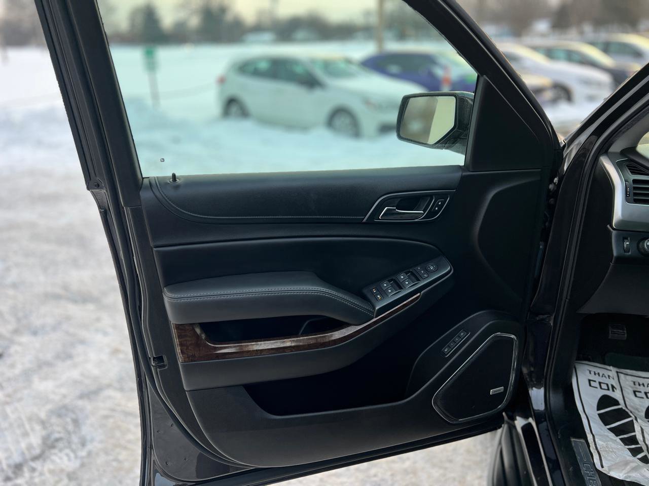 Used 2017 Chevrolet Tahoe LT image 15