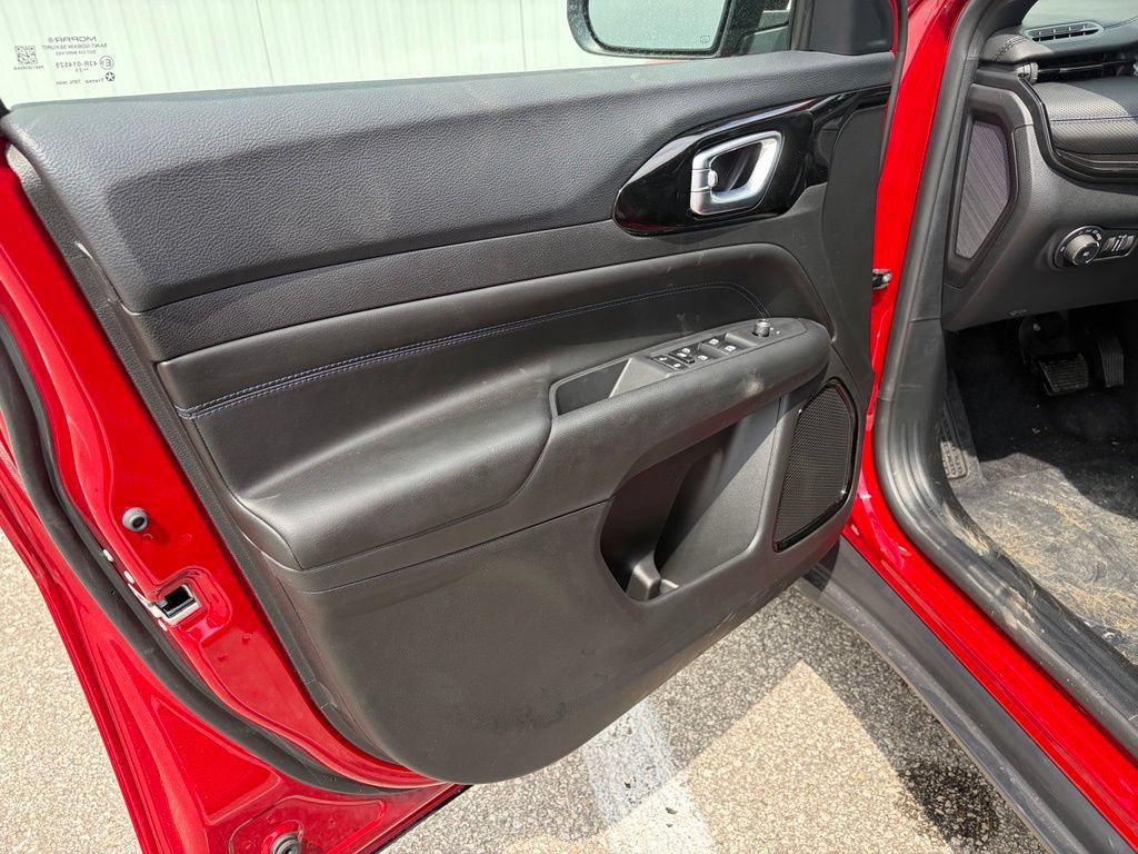 New 2026 Jeep Compass Latitude AWD/4WD image 13
