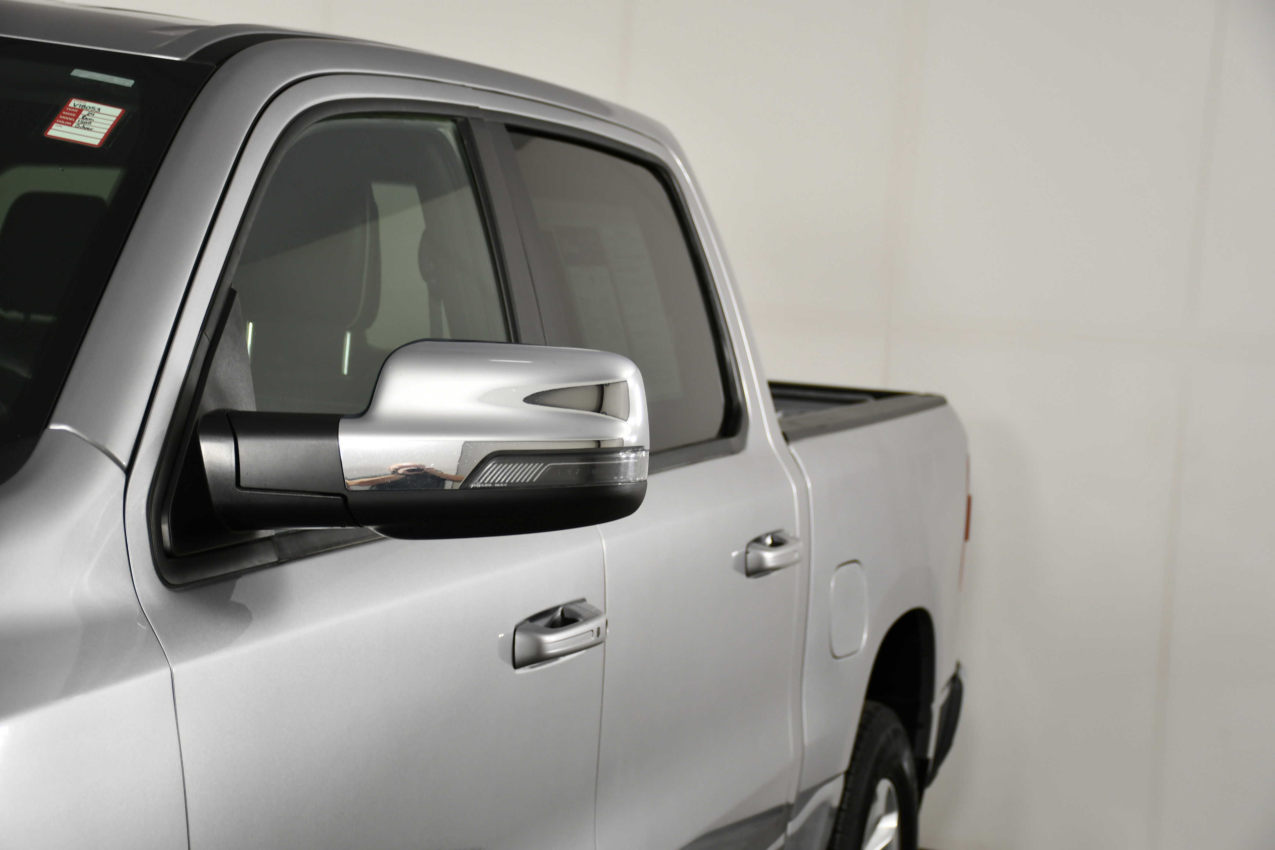 Used 2024 RAM 1500 Laramie image 13