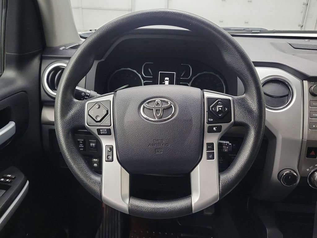 Used 2018 Toyota Tundra SR5 image 12