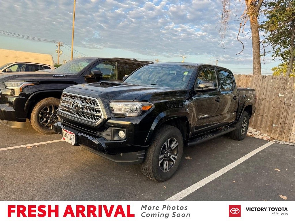 Used 2016 Toyota Tacoma TRD Sport w/ Premium & Technology Package
