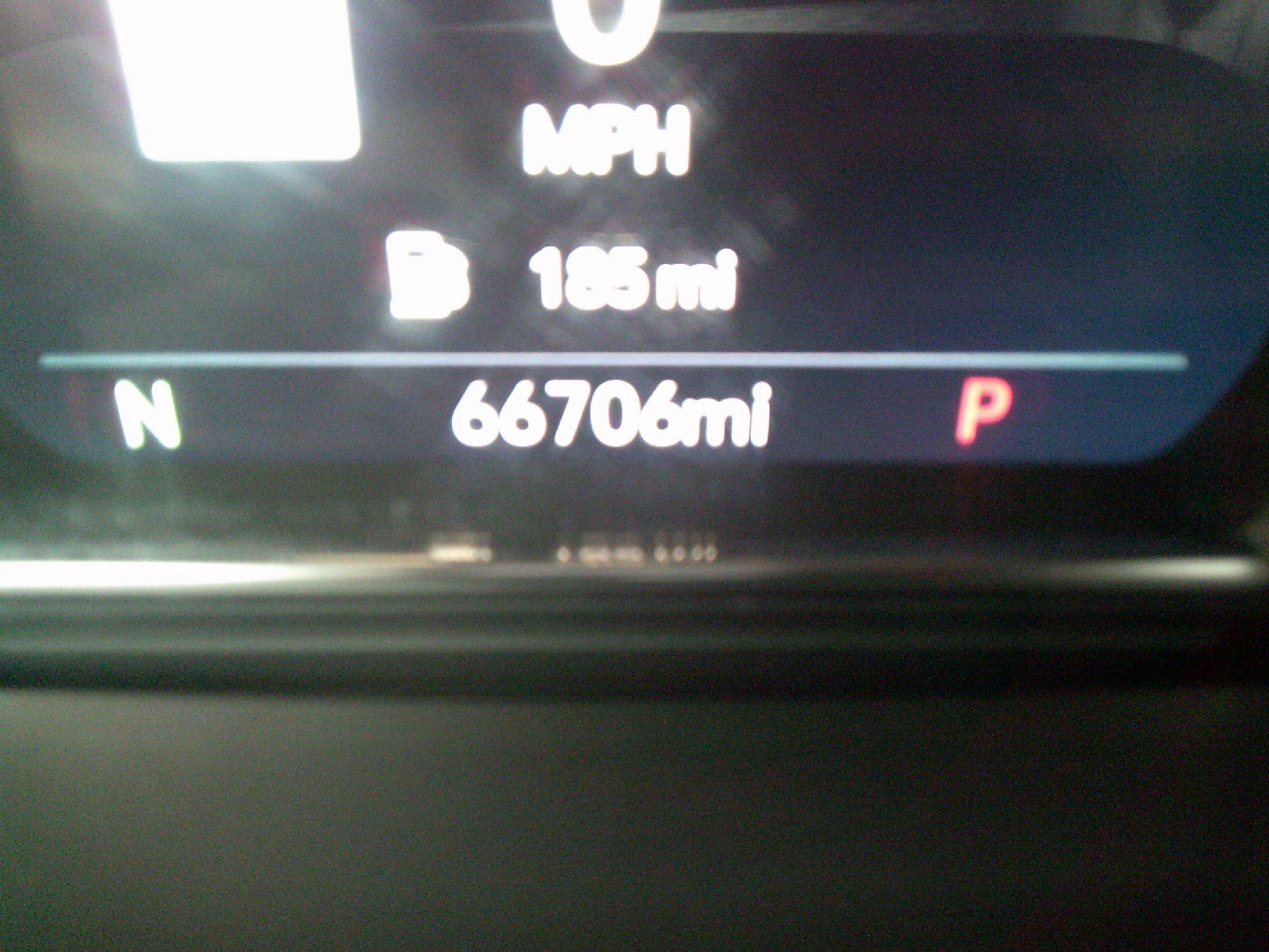 Used 2022 GMC Sierra 3500 Denali w/ Technology Package image 12