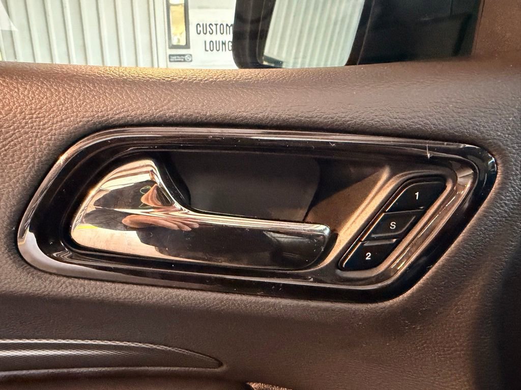 Used 2025 Dodge Durango GT AWD/4WD image 11