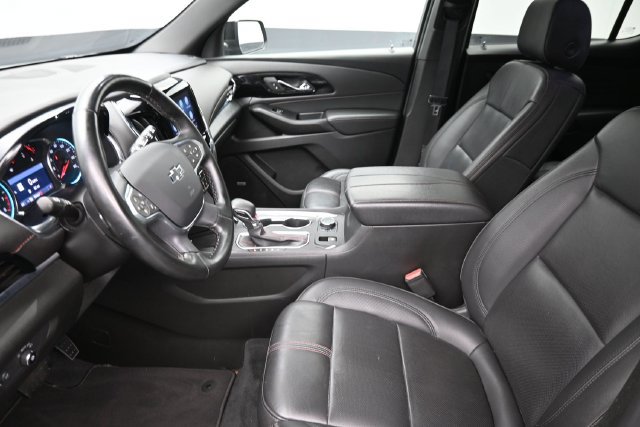 Used 2023 Chevrolet Traverse RS AWD/4WD image 16