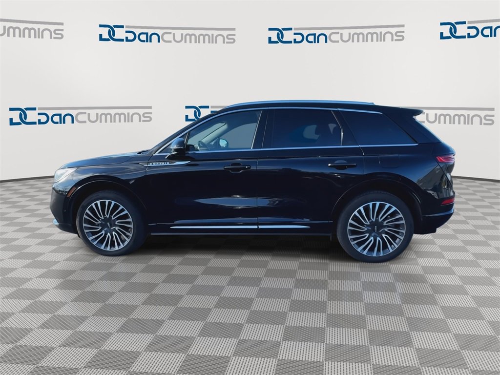 Used 2022 Lincoln Corsair Reserve w/ Equipment Group 201A image 6