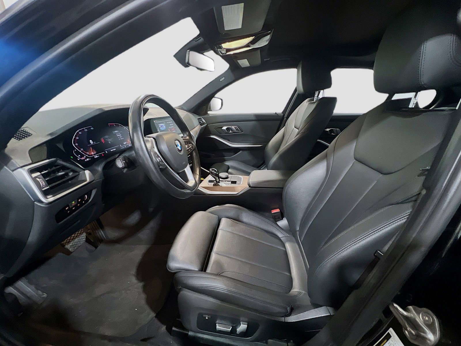 Used 2019 BMW 330i Sedan image 14