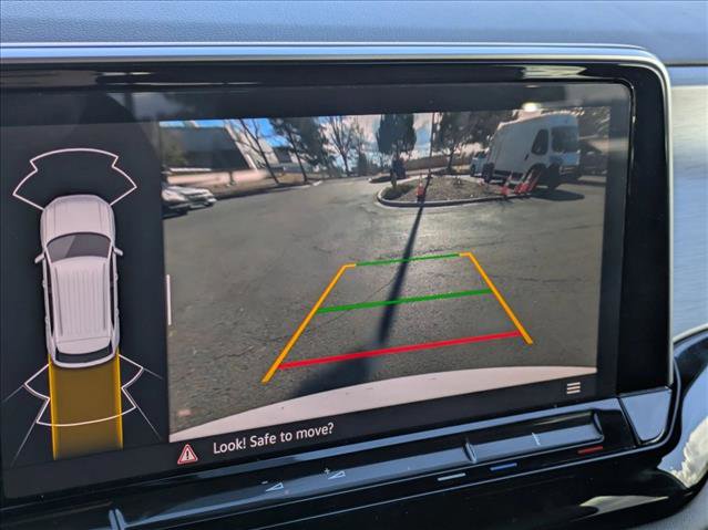 Used 2024 Volkswagen Atlas Cross Sport SE image 14