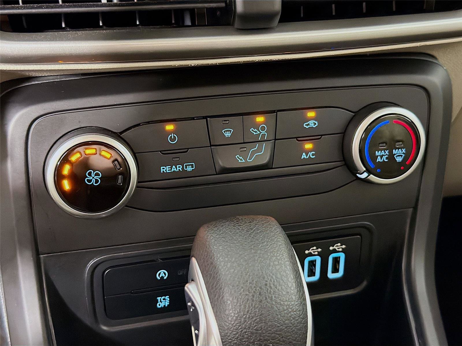 Used 2022 Ford EcoSport S image 16