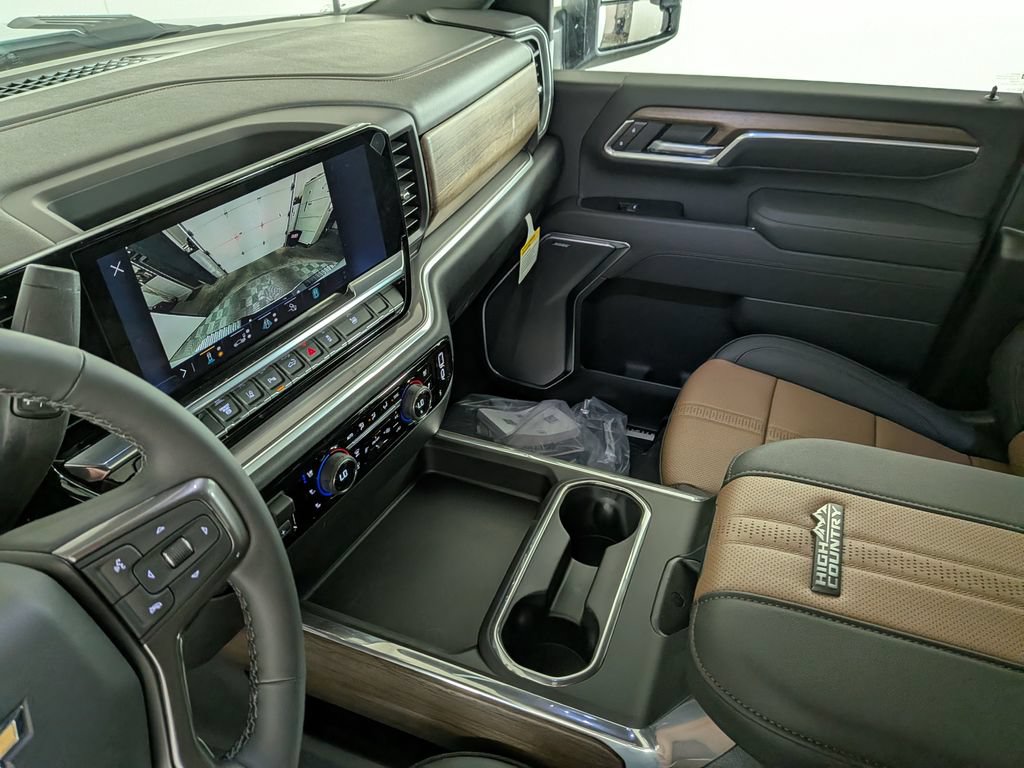 New 2026 Chevrolet Silverado 3500 High Country w/ High Country Premium Package AWD/4WD image 24