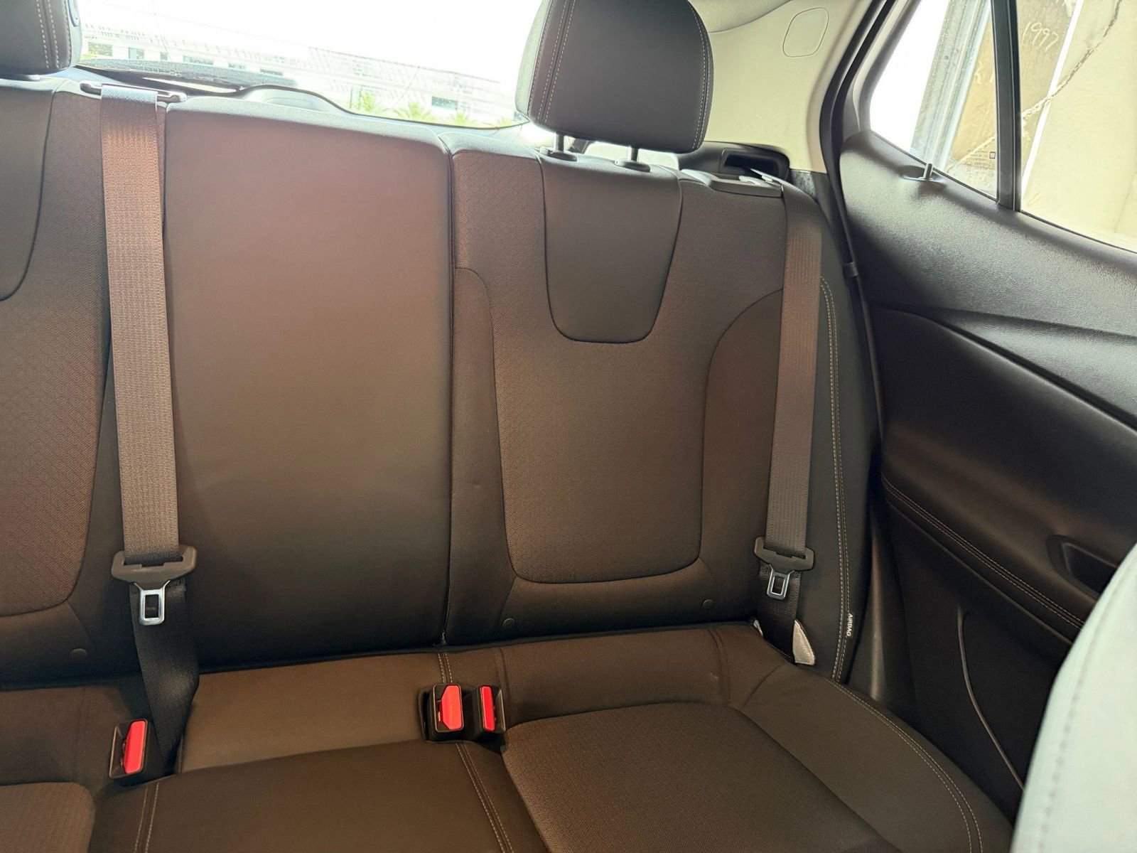 Used 2025 Buick Encore GX Preferred image 35