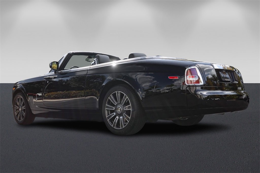 Used 2010 Rolls-Royce Phantom Drophead Coupe image 5