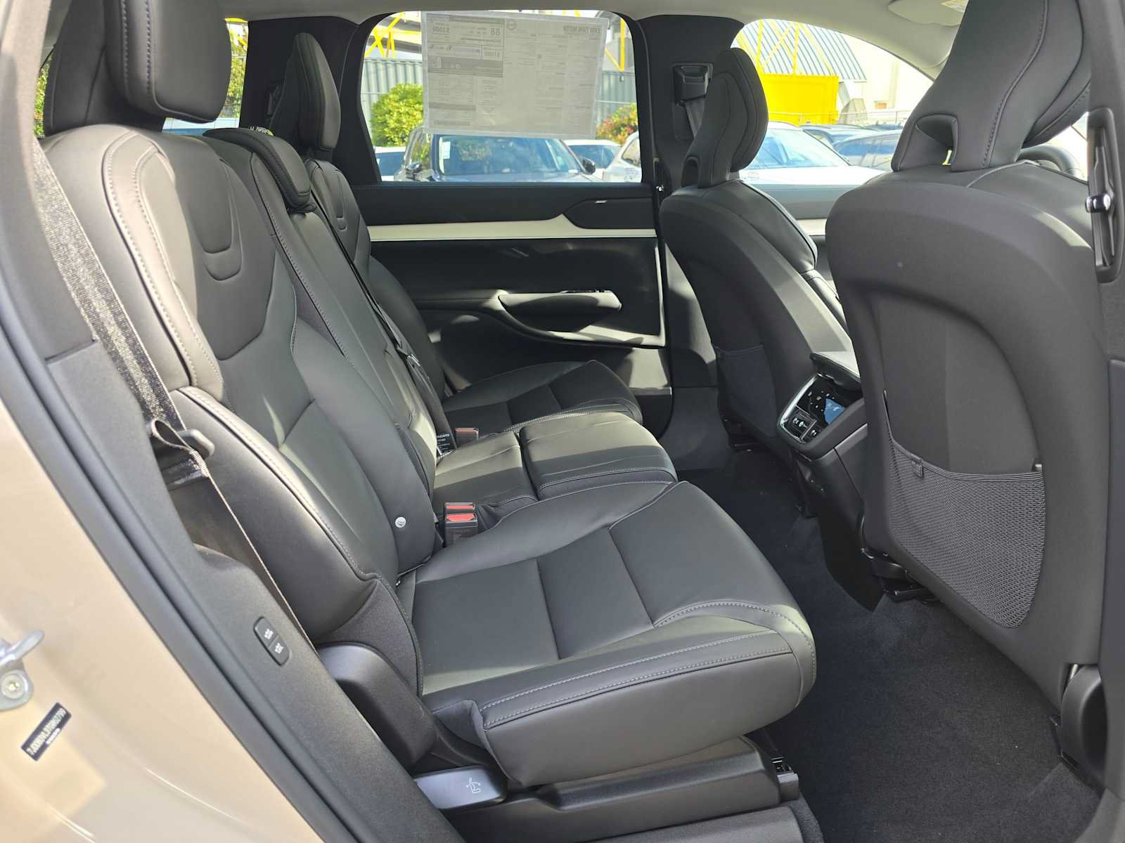New 2026 Volvo EX90 Ultra AWD/4WD image 12