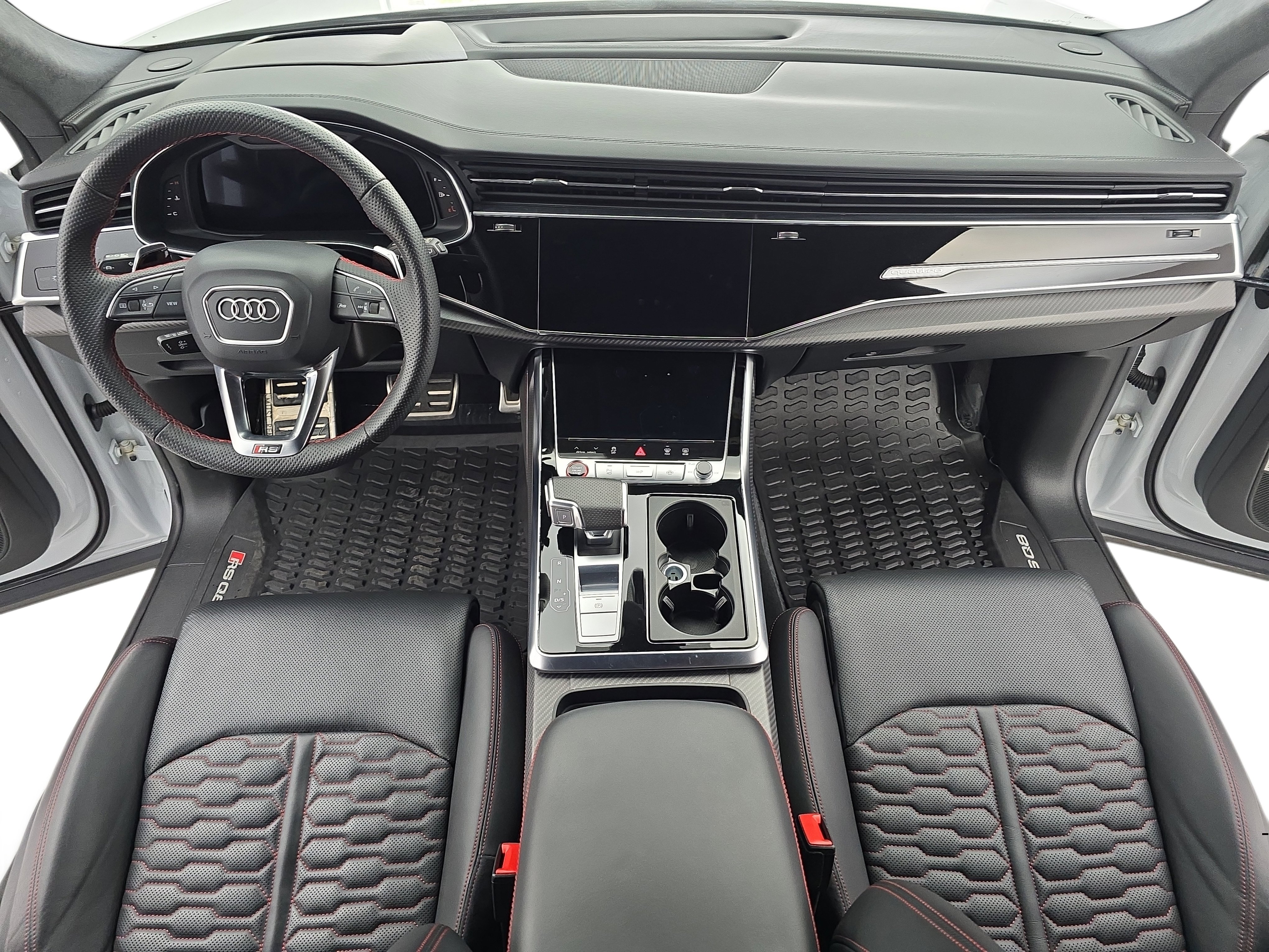 Used 2023 Audi RS Q8 image 9