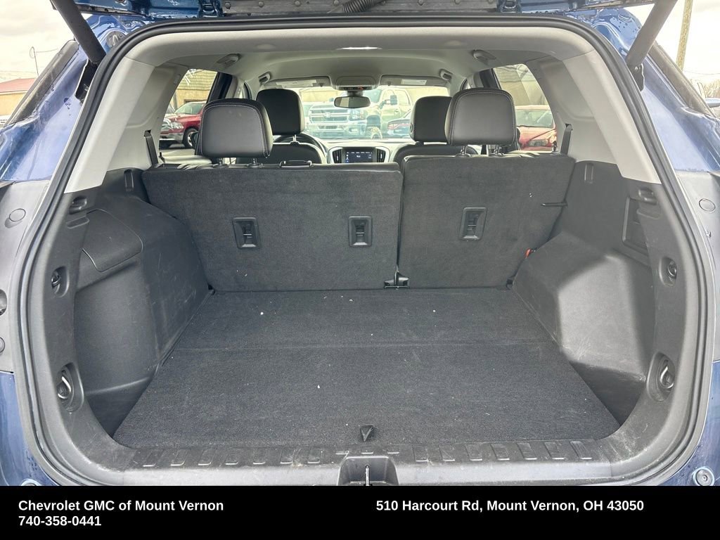 Used 2022 GMC Terrain SLT w/ Tech Package image 19