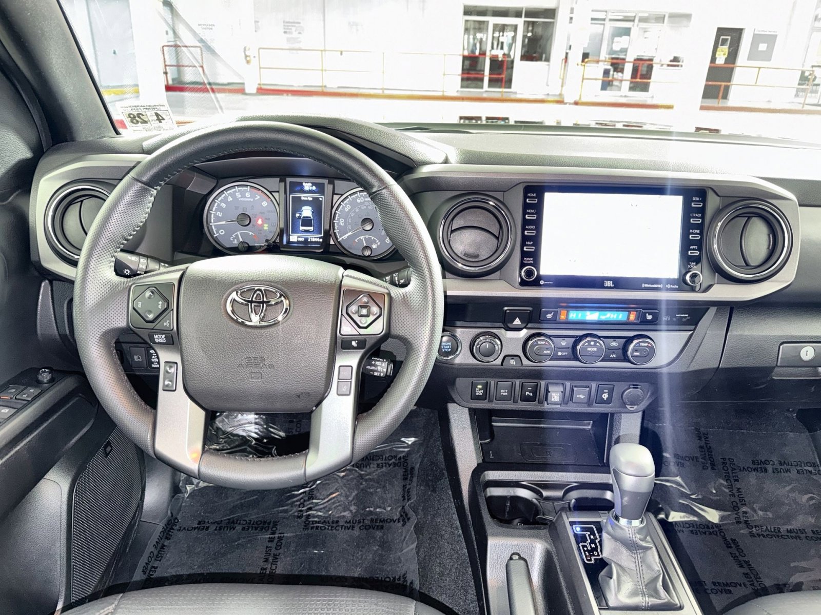 Used 2023 Toyota Tacoma TRD Off-Road image 16