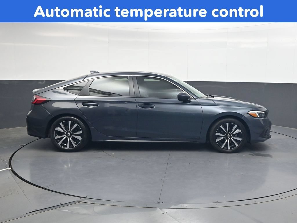 Certified 2023 Honda Civic EX-L image 3