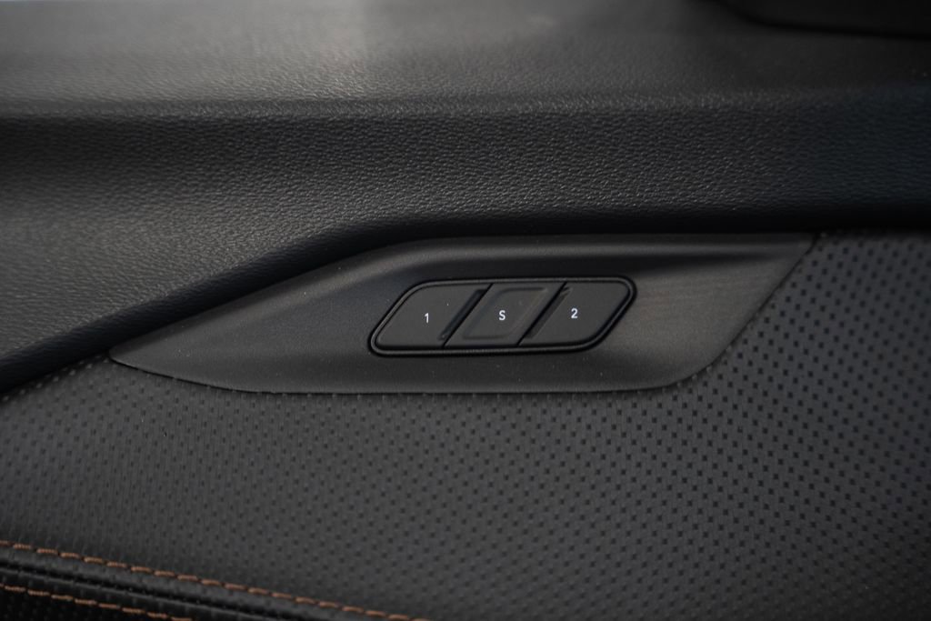 New 2026 Jeep Cherokee Overland w/ Advanced Pro Tech Group image 42