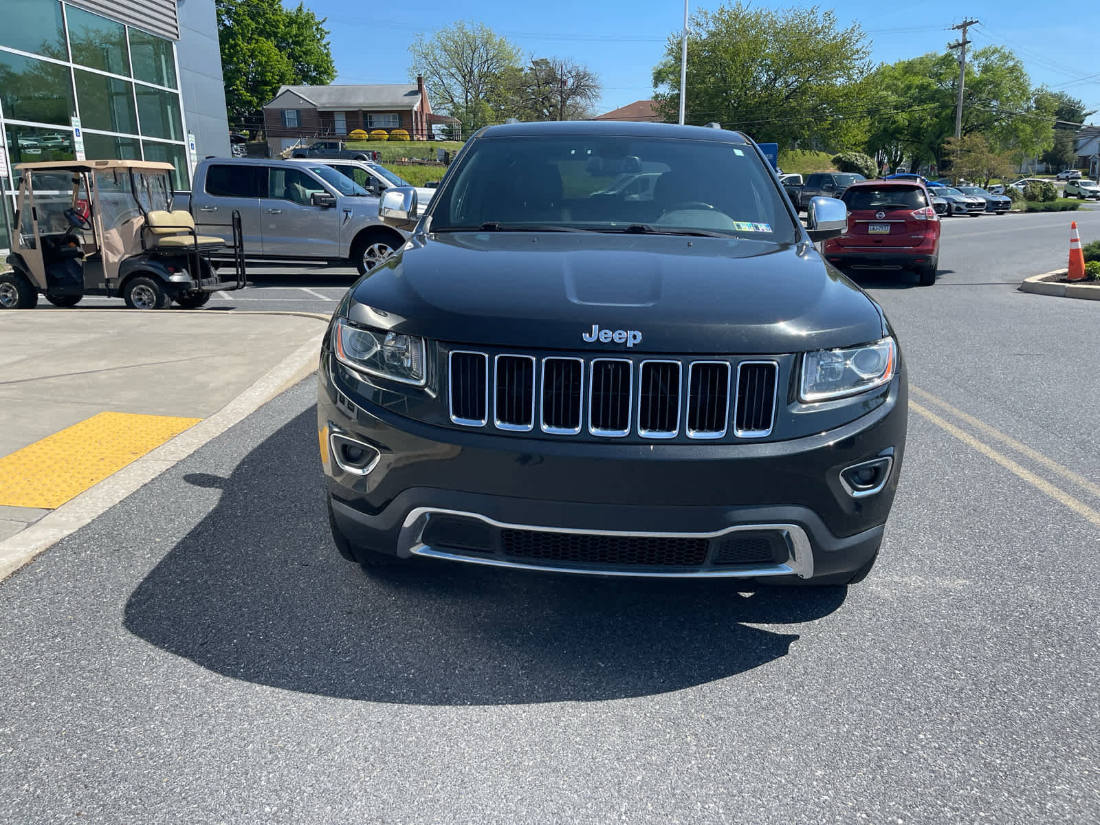 Used 2015 Jeep Grand Cherokee Limited w/ Trailer Tow Group IV AWD/4WD image 8