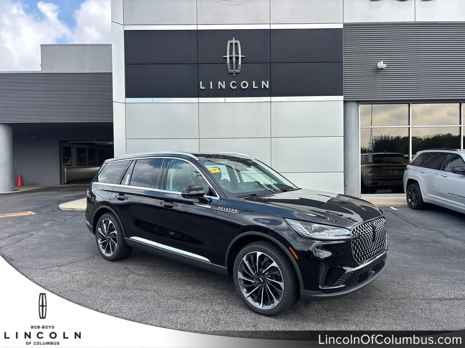 New 2026 Lincoln Aviator Reserve AWD/4WD image 1