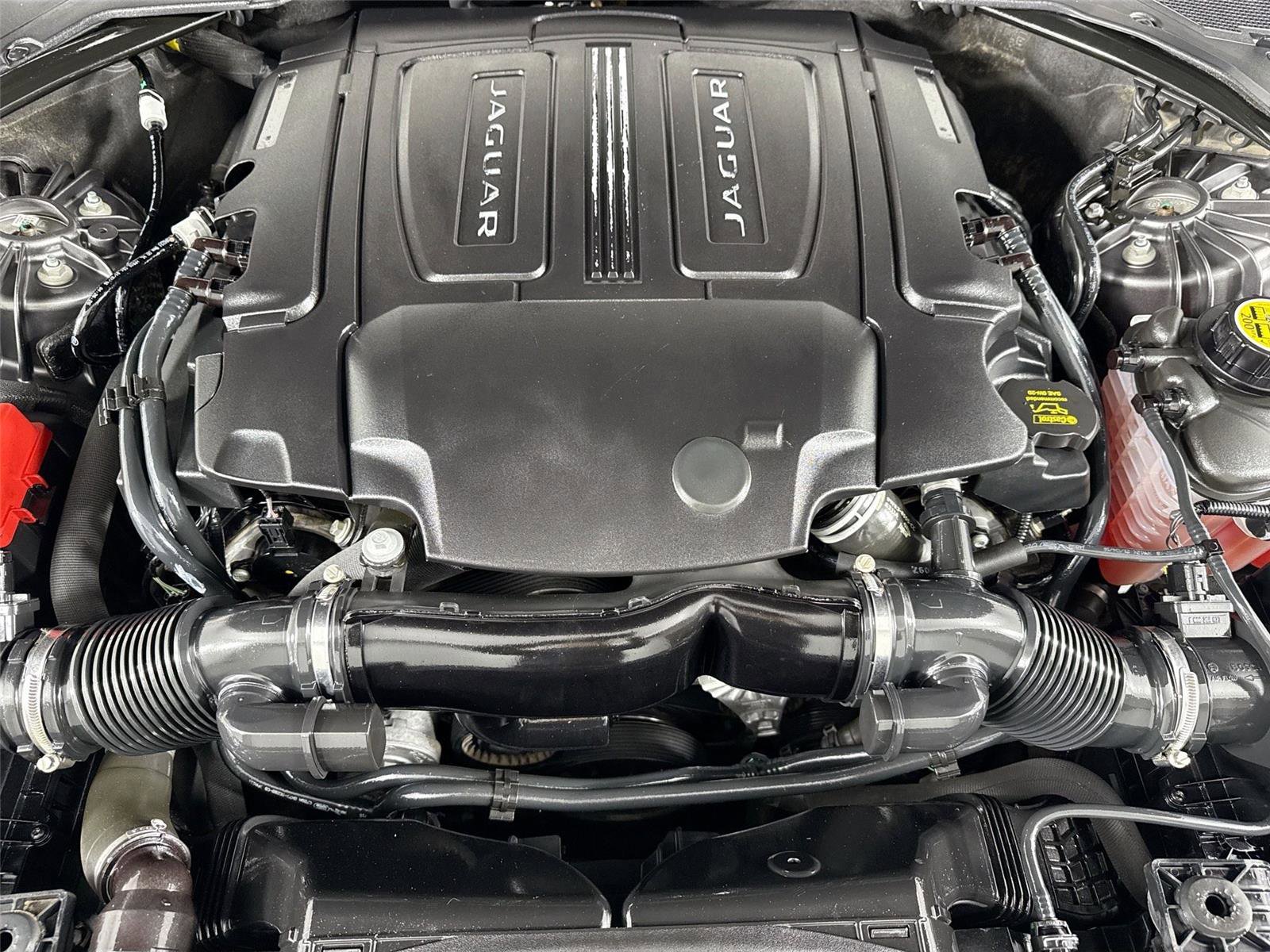 Used 2017 Jaguar XF Prestige image 46