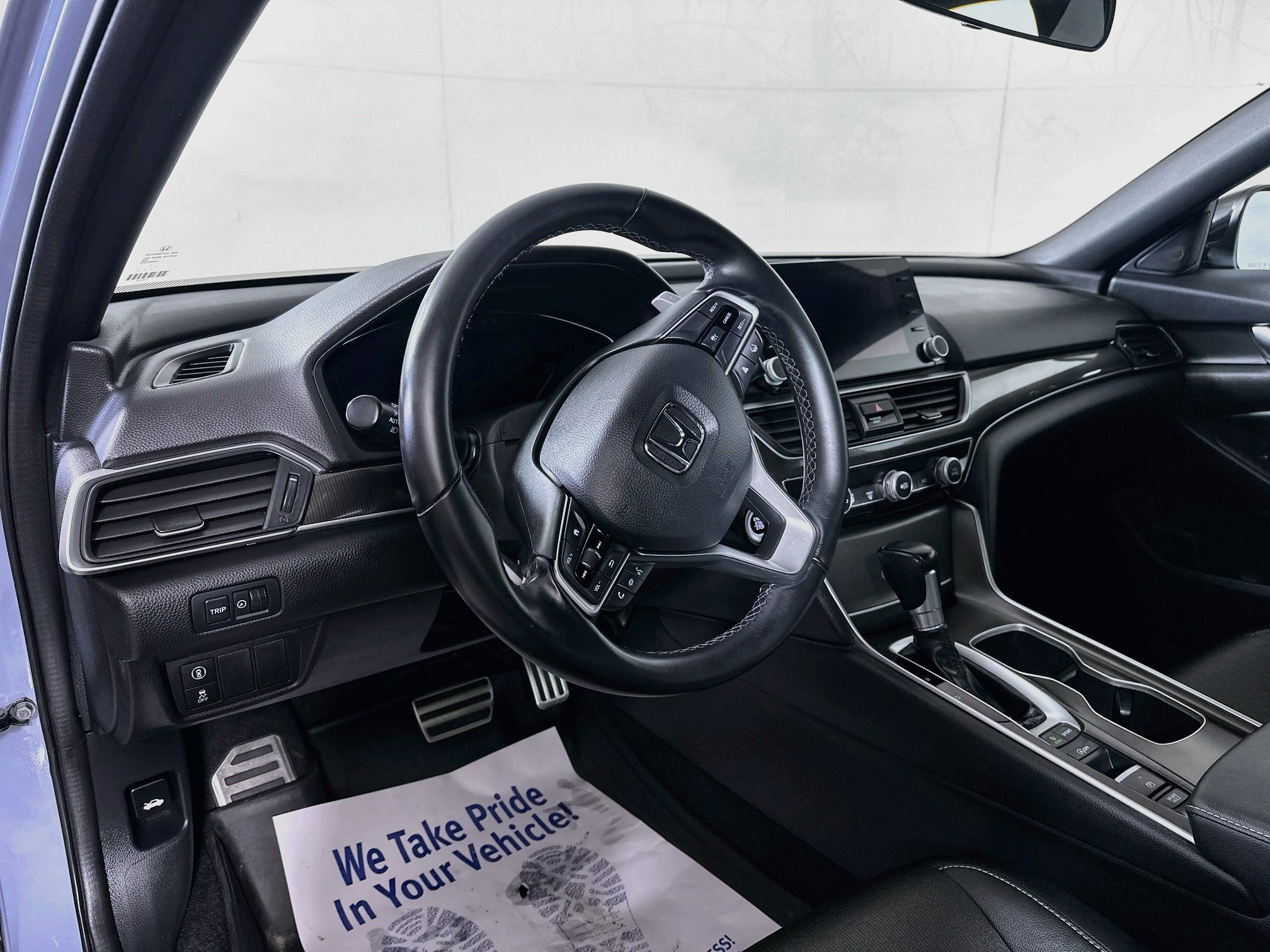 Used 2022 Honda Accord Sport image 9