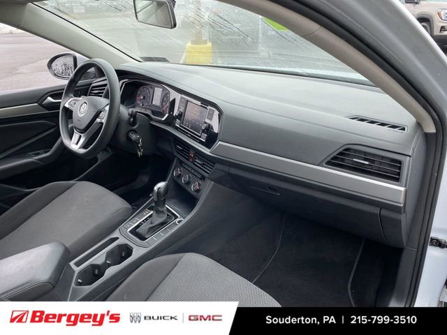 Used 2019 Volkswagen Jetta S w/ Driver Assistance Package image 32