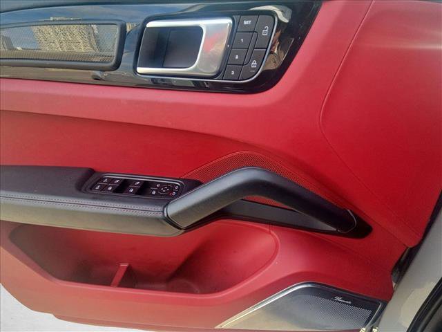 Used 2023 Porsche Cayenne Turbo GT image 25