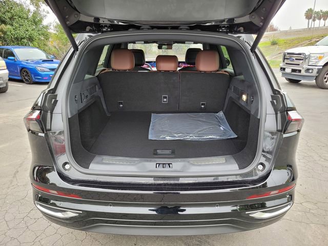 New 2026 Lincoln Nautilus Reserve image 17