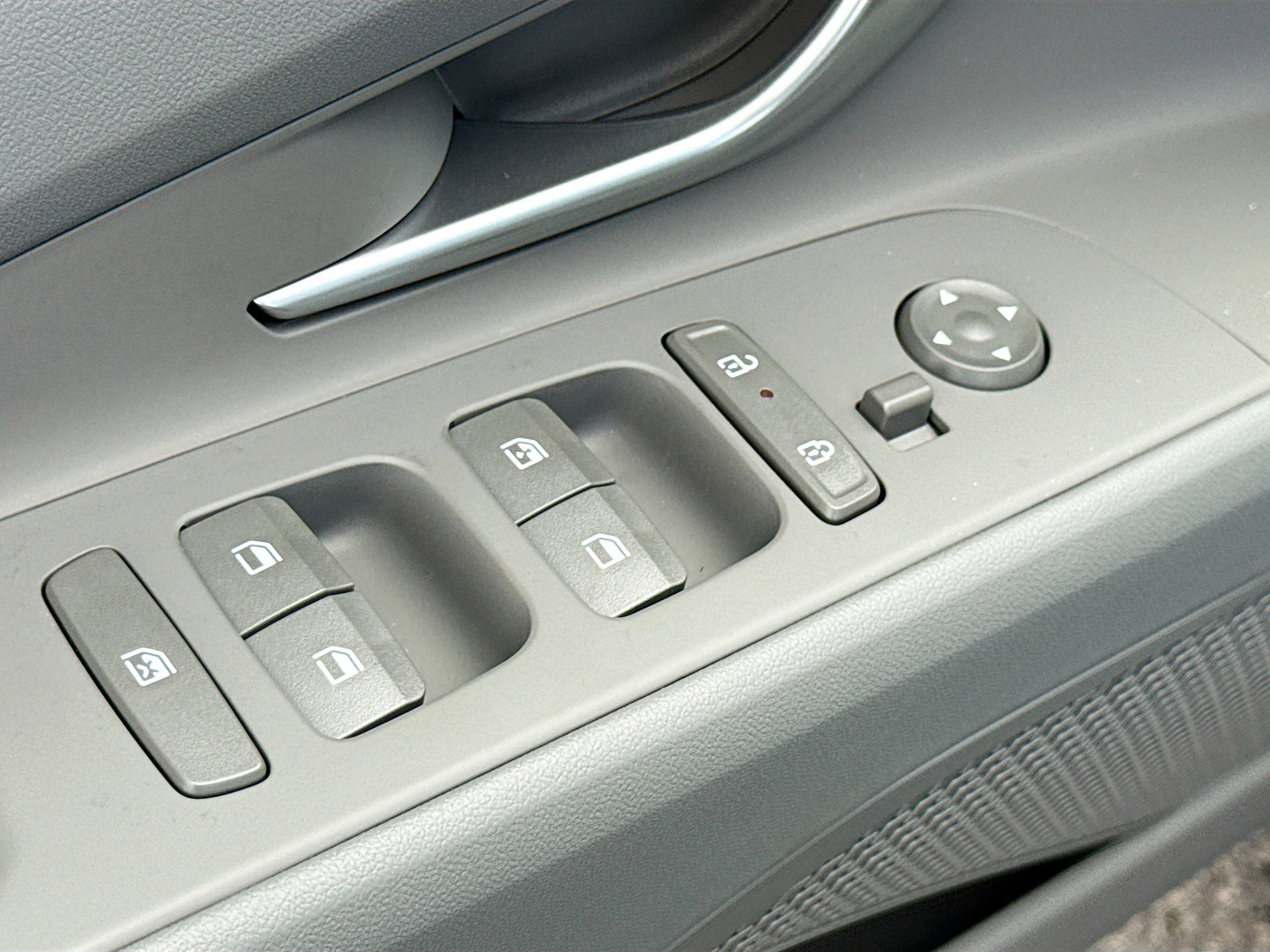 New 2026 Hyundai Elantra Blue FWD image 7