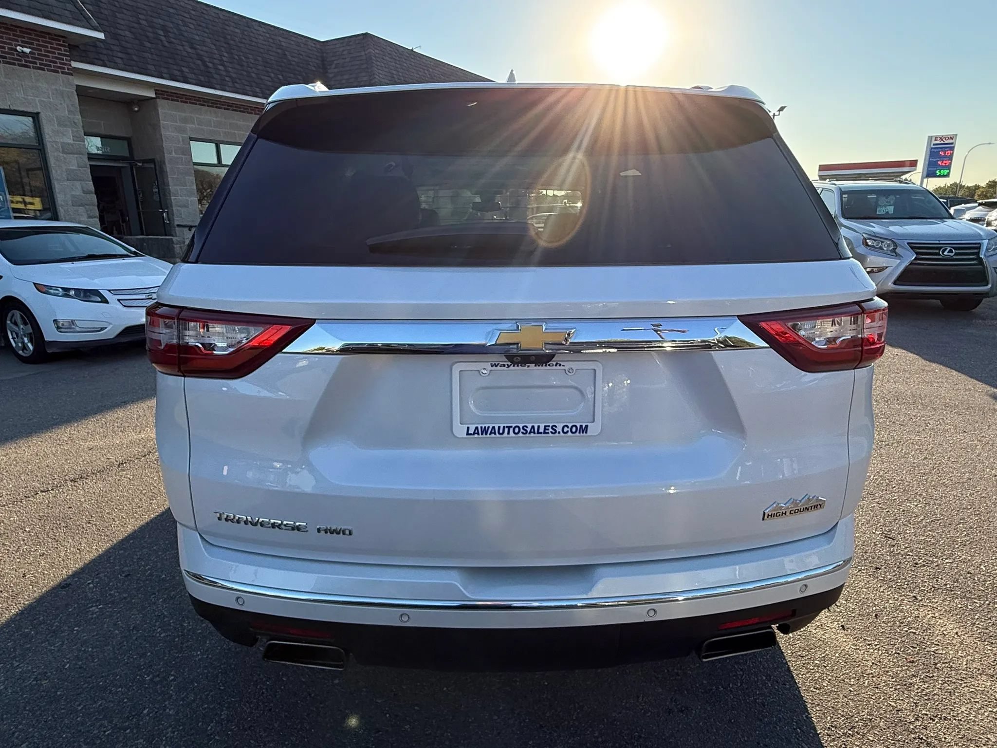 Used 2021 Chevrolet Traverse High Country w/ LPO, Cargo Package AWD/4WD image 6
