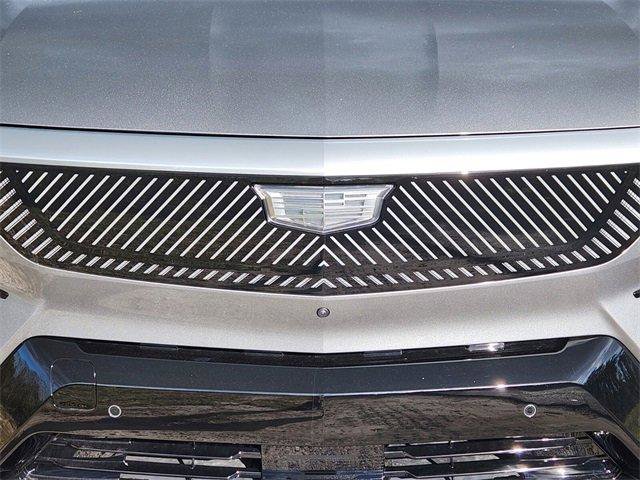 New 2026 Cadillac Optiq Luxury 1 image 9