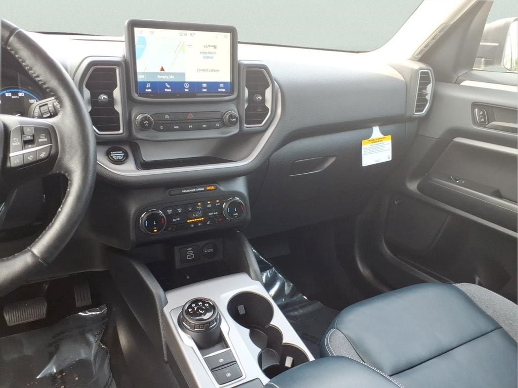 Used 2023 Ford Bronco Sport Outer Banks w/ Tech Package AWD/4WD image 17