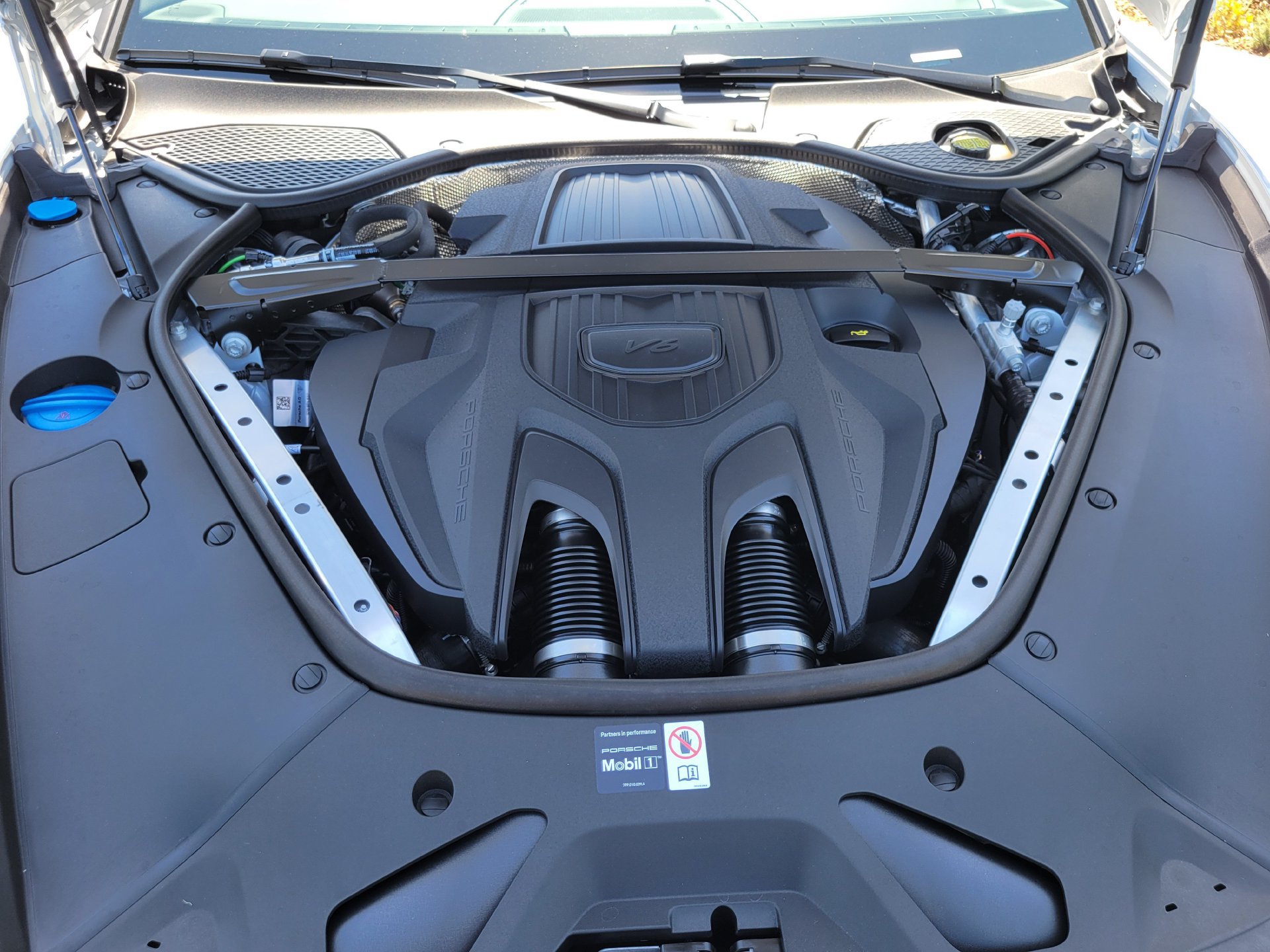 New 2026 Porsche Panamera RWD image 32