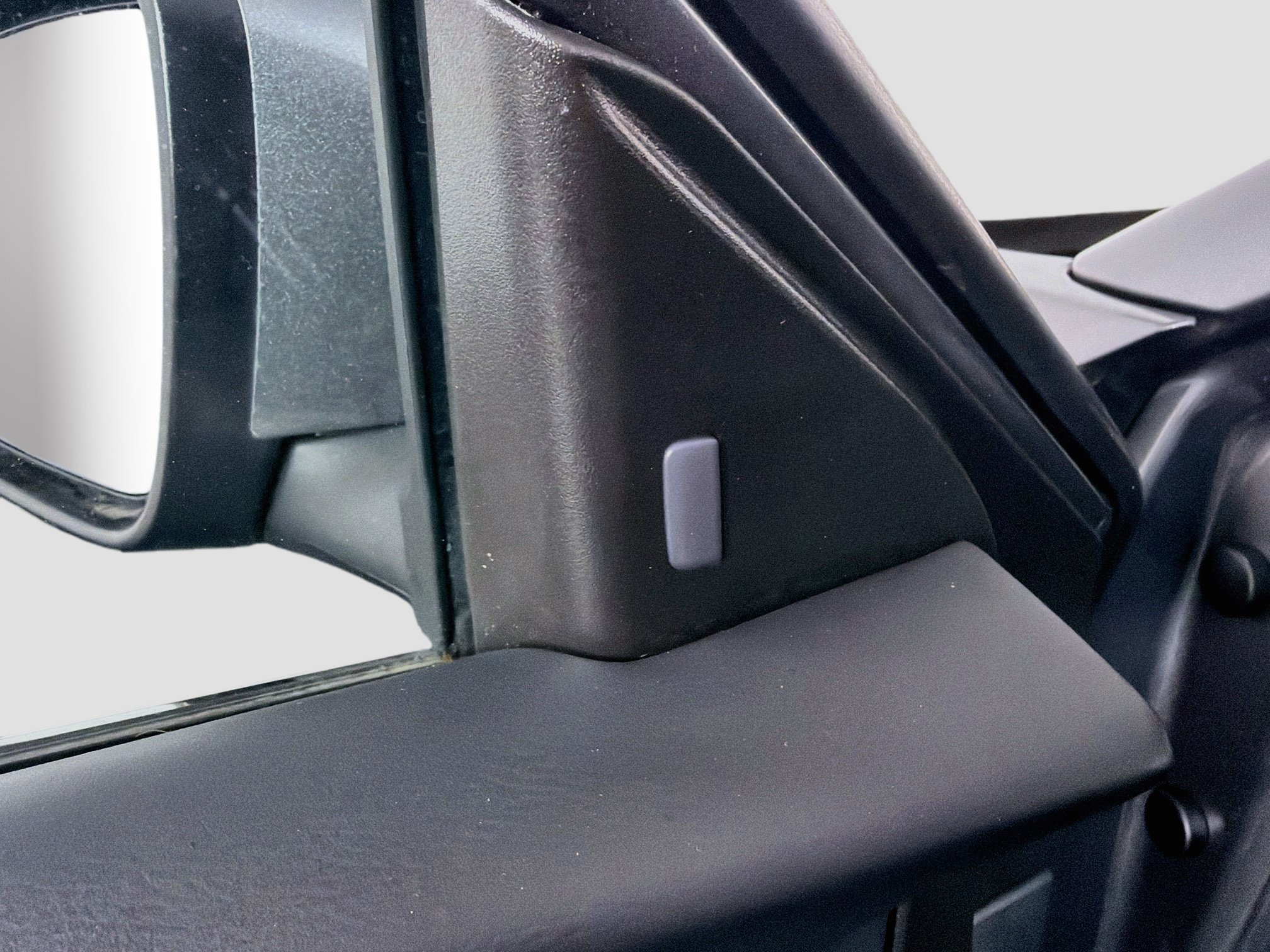 Used 2025 Nissan Sentra S FWD image 16
