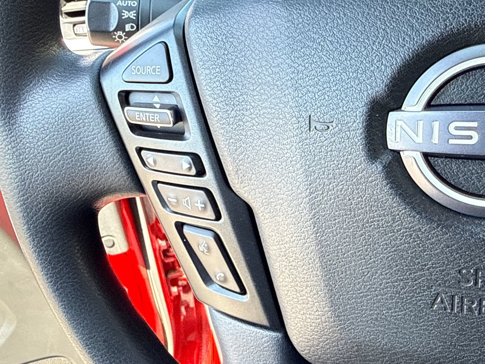 Used 2024 Nissan Frontier SV RWD image 24
