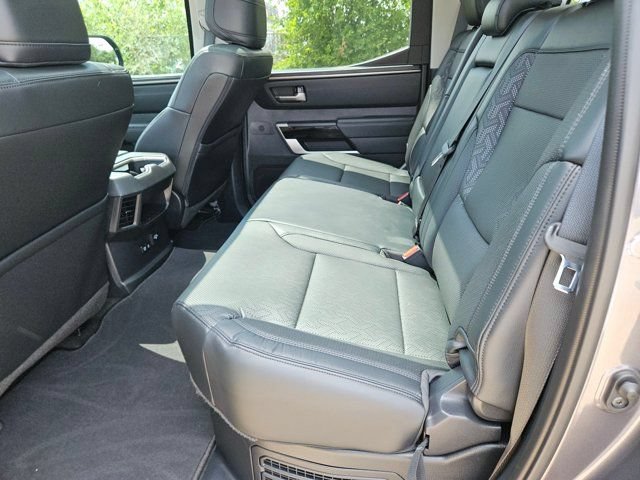 Used 2024 Toyota Tundra Limited AWD/4WD image 10