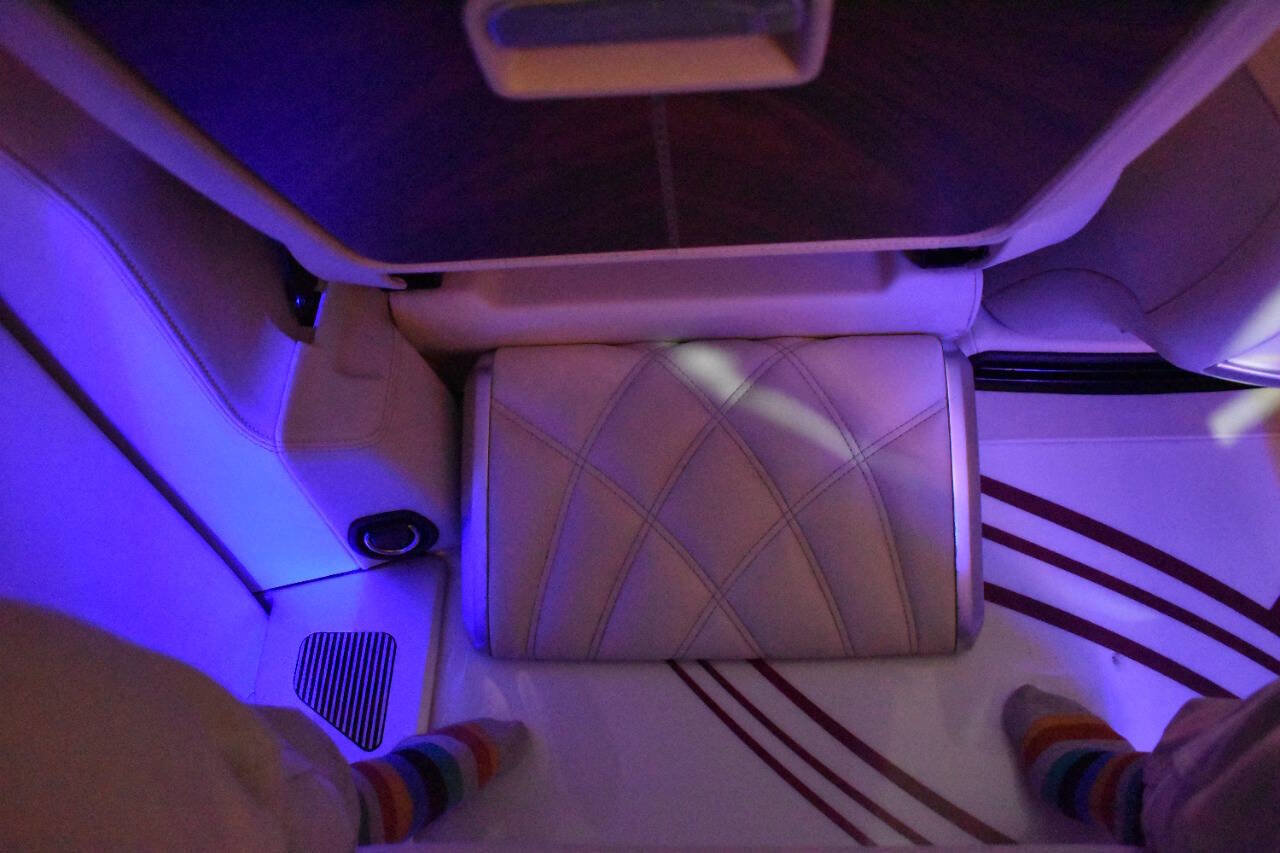 Used 2021 Mercedes-Benz Metris Passenger image 91