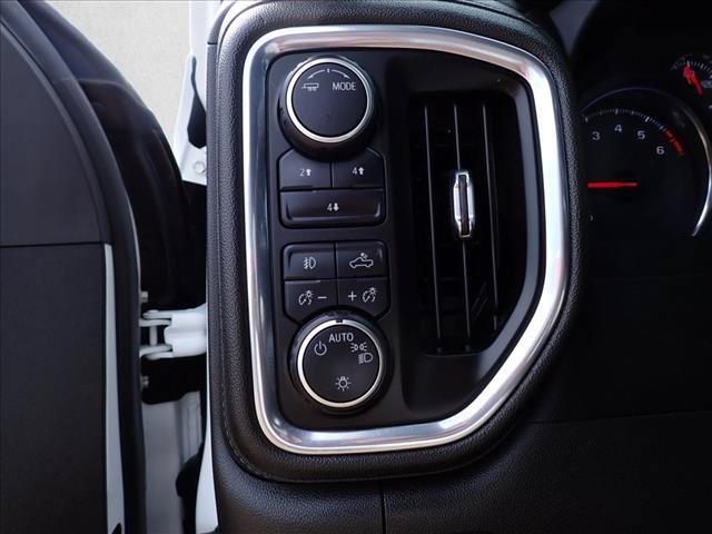 Used 2023 Chevrolet Silverado 2500 LT w/ Convenience Package AWD/4WD image 15