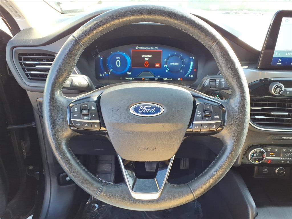 Used 2021 Ford Escape Titanium image 20