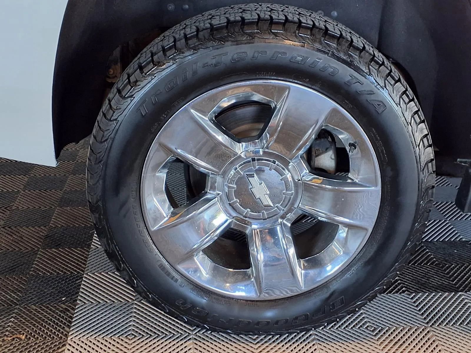 Used 2020 Chevrolet Tahoe Premier AWD/4WD image 9