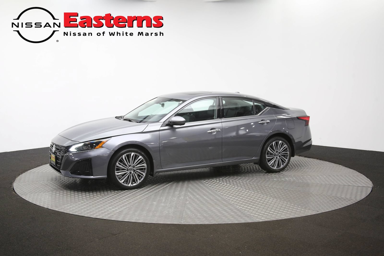 Used 2024 Nissan Altima 2.5 SL AWD/4WD image 57