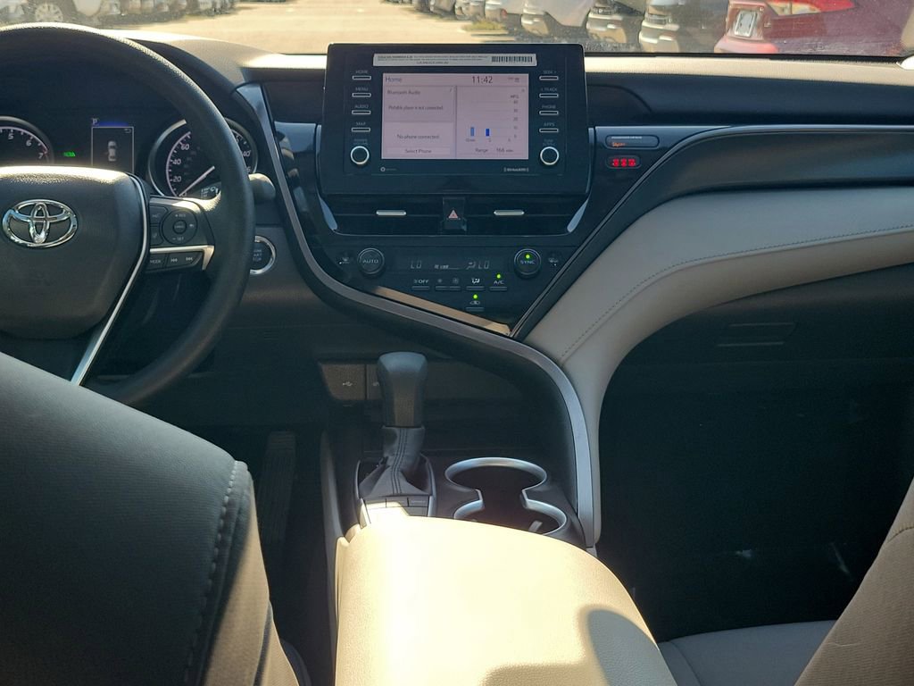 Certified 2024 Toyota Camry LE image 20