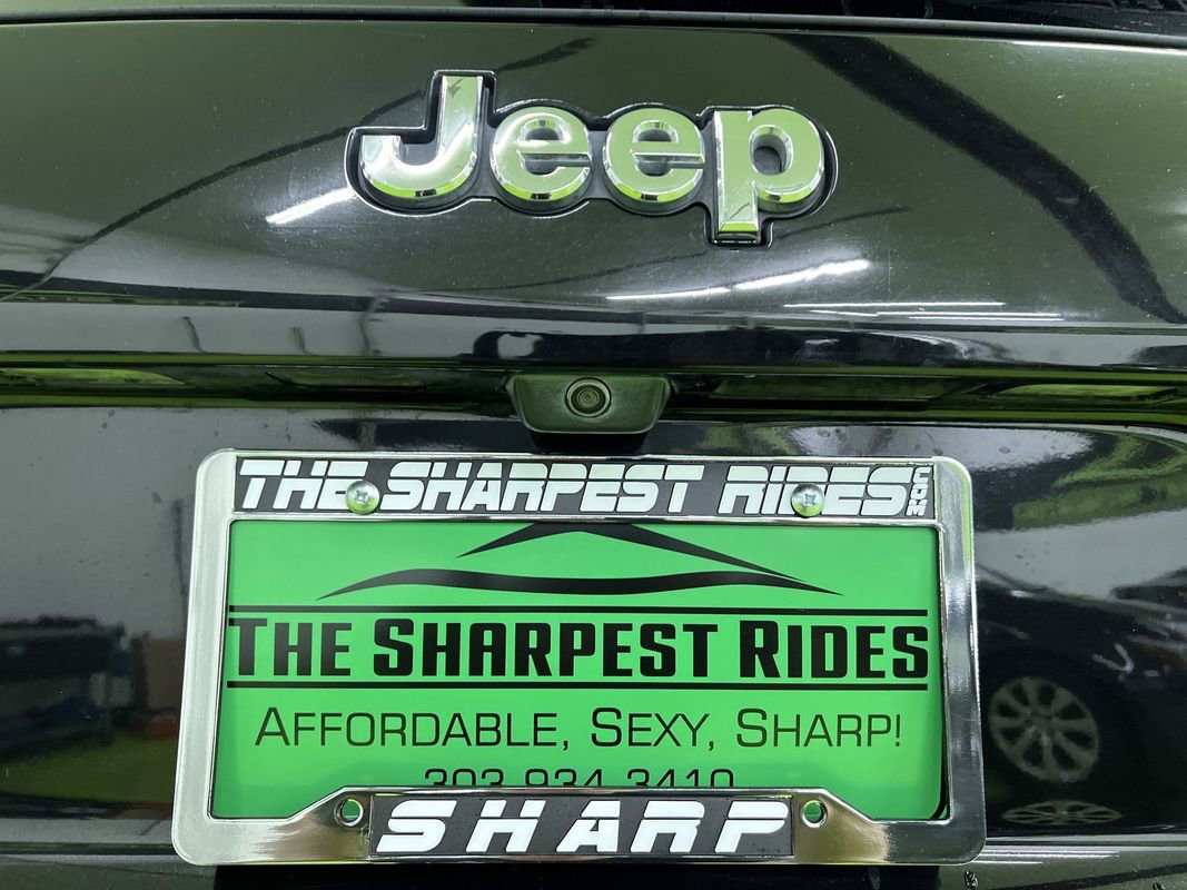 Used 2022 Jeep Cherokee Latitude Lux w/ Sun & Sound Group AWD/4WD image 12